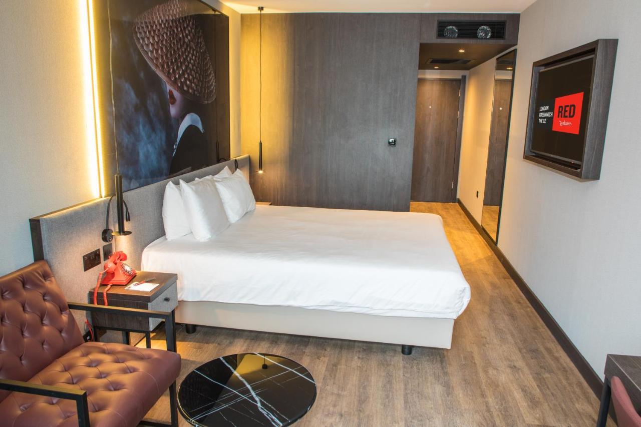 Radisson Red Greenwich The O2 4* Londra